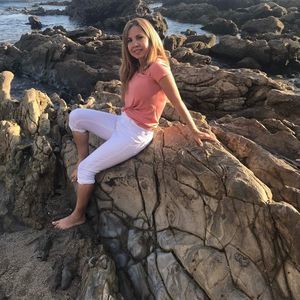 Meet your Posher, Gaby